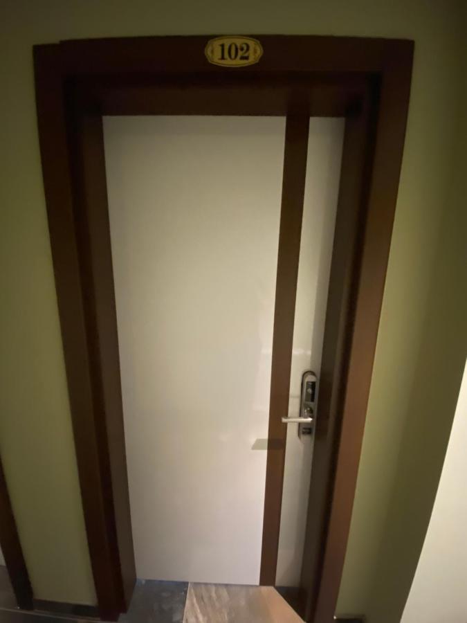 Hotel Kolonja'S ديبار المظهر الخارجي الصورة