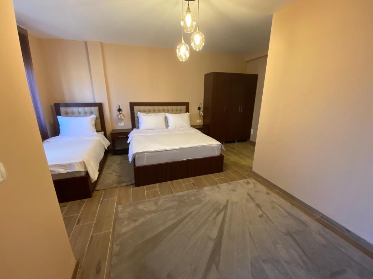 Hotel Kolonja'S ديبار المظهر الخارجي الصورة