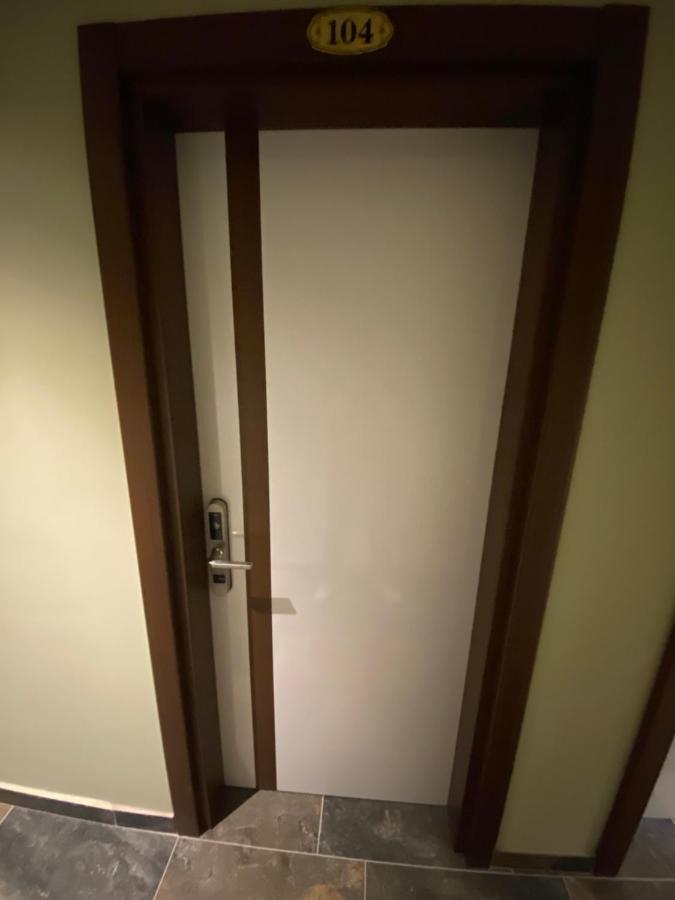 Hotel Kolonja'S ديبار المظهر الخارجي الصورة
