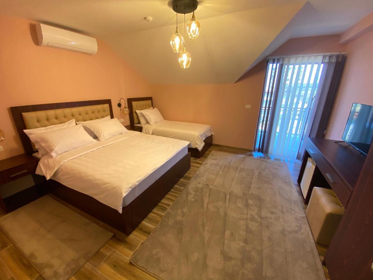 Hotel Kolonja'S ديبار المظهر الخارجي الصورة